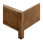 Letto a piattaforma Queen Size in legno, finitura marrone, mobili camera da letto di ispirazione Mid-Century Modern