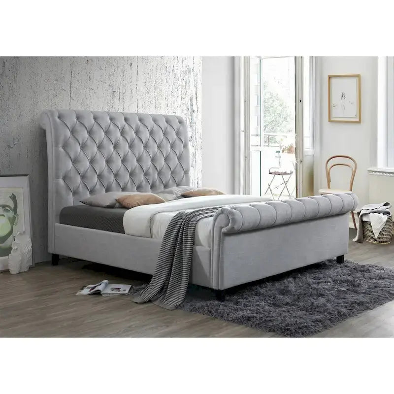 Letto a piattaforma con testiera a slitta imbottito in tessuto grigio, senza bisogno di rete a doghe