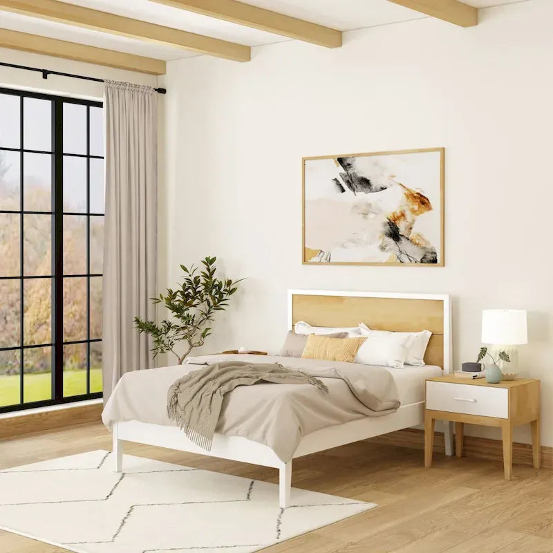 Letto a piattaforma matrimoniale con testiera a pannelli, design a doghe in legno massello, camera da letto moderna
