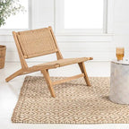 Poltrona lounge senza braccioli in giunco marino intrecciato stile Mid-Century Modern, struttura in legno massello, stile naturale