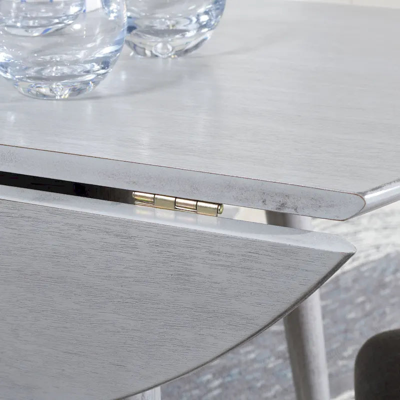 Tavolo rotondo pieghevole da pranzo, design salvaspazio, finitura in legno